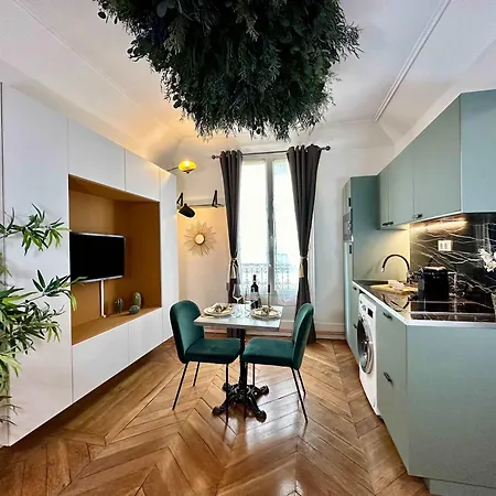Apartment Sumptuous Flat With Lift Near Opera Paris